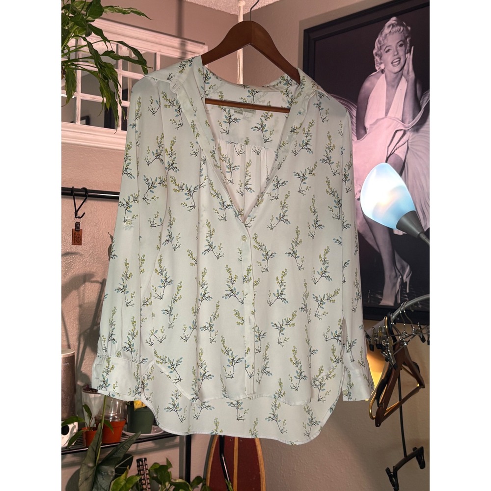 LOFT Blouse Womens MP White Floral Button Down Long Sleeve Petite Cottagecore - Picture 2 of 11